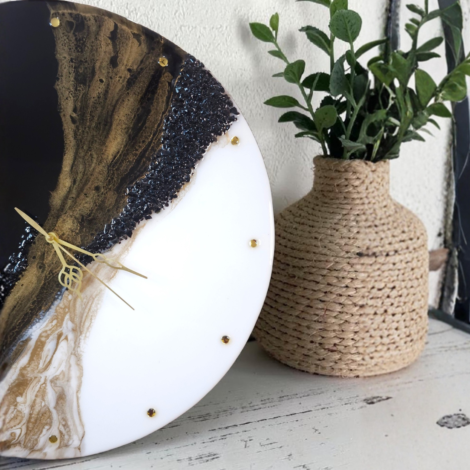 Anahat Kalaa-Midnight Vein Wall Clock