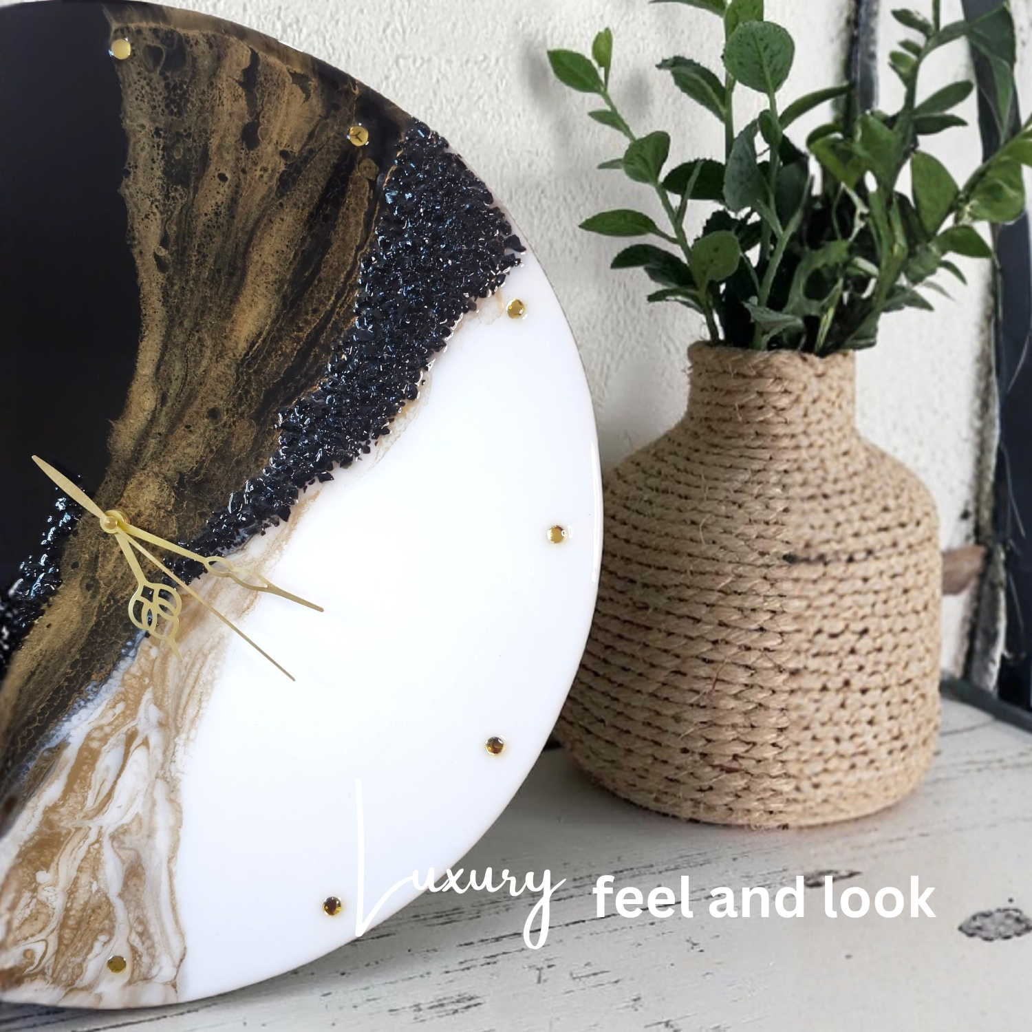 Anahat Kalaa-Midnight Vein Wall Clock